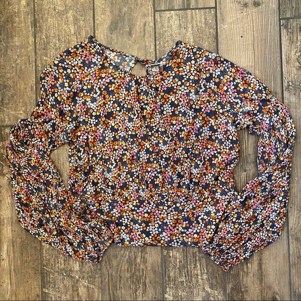 GIMMICKS SMOCKED WAIST FLORAL PEASANT SKIMMER TOP *SEE DETAILS!